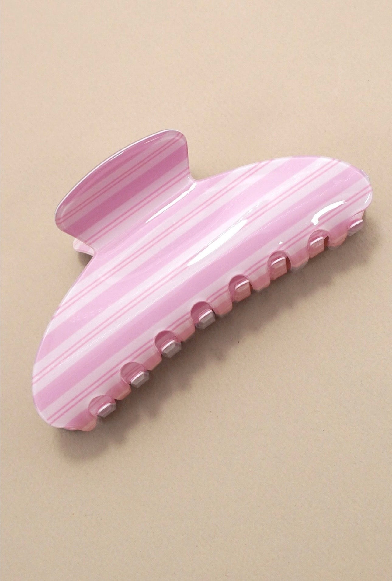 Brooke & Co striped hair claw clip pink