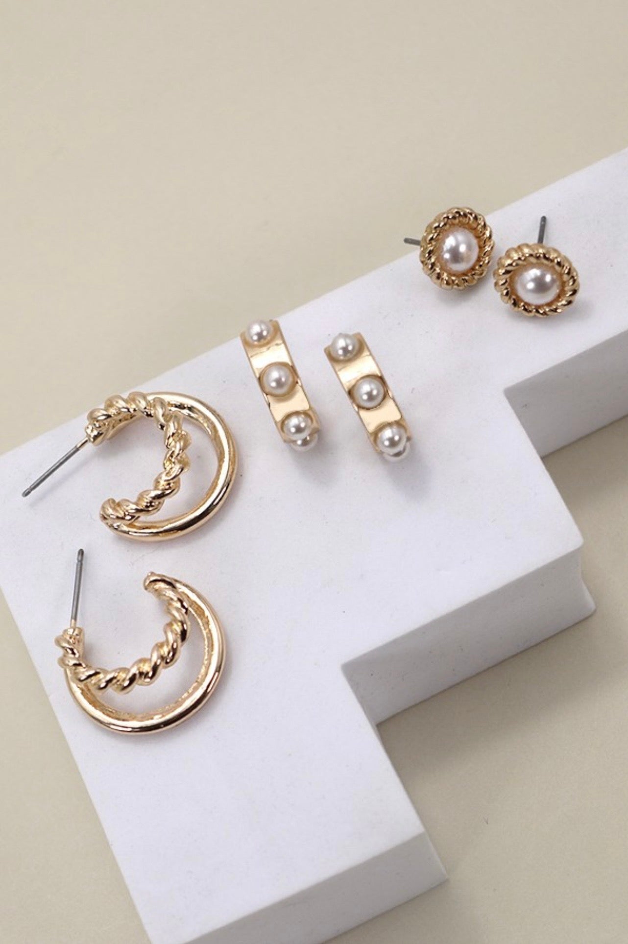 Brooke & Co timeless pearl earring set