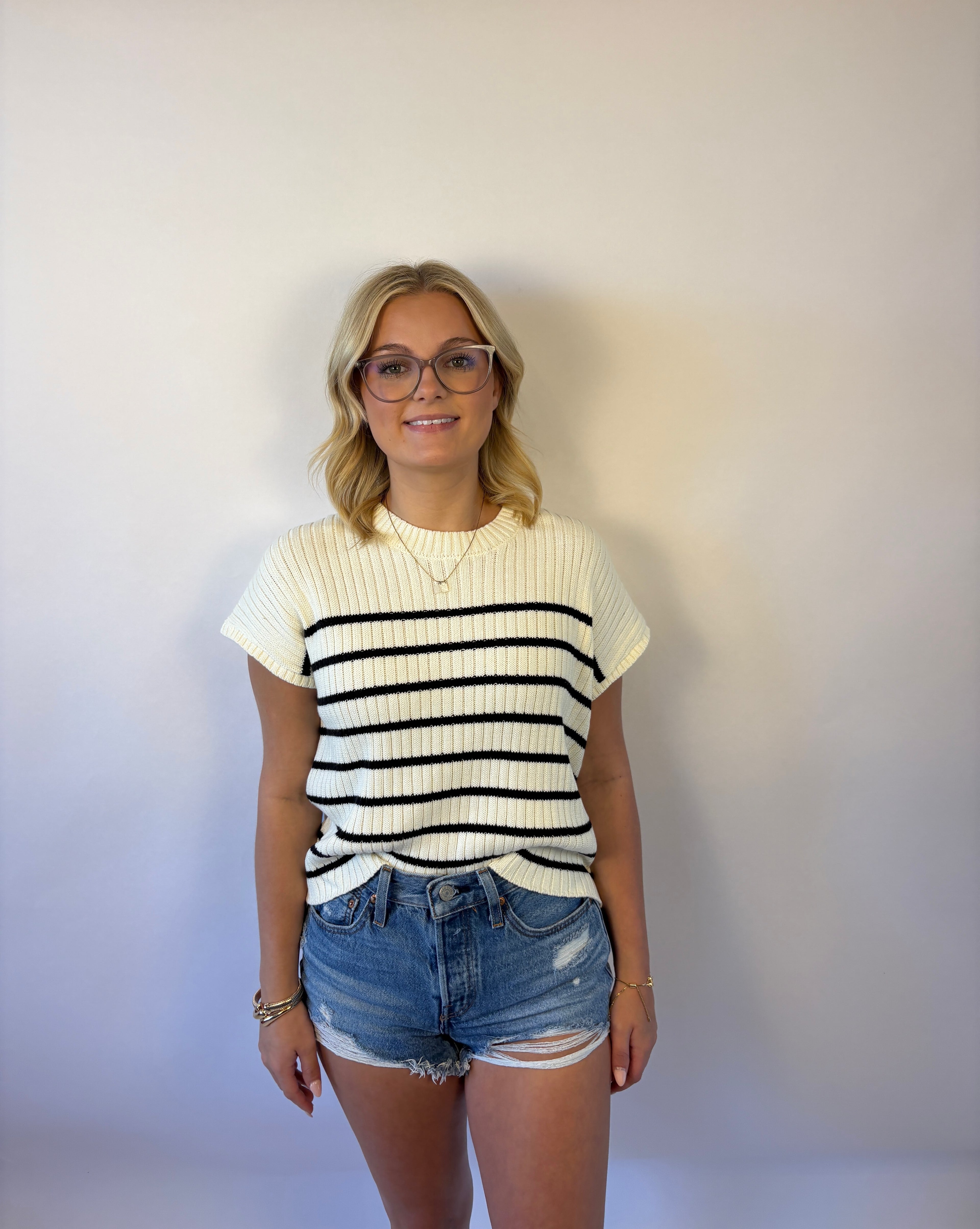 Brooke & Co The harper knit a white knit short sleeve top with black stripes