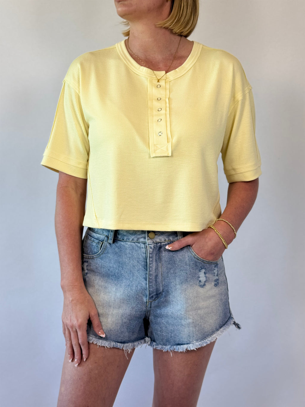Brooke & Co Sunshine Weekend Top yellow knit boutique shirt front detail